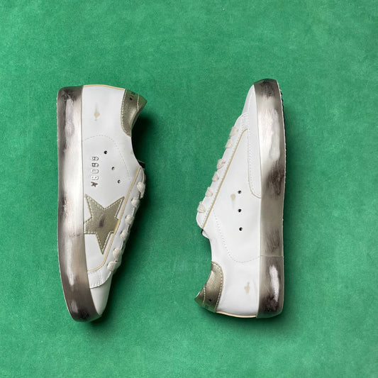 GOLDEN GOOSE SUPER-STAR