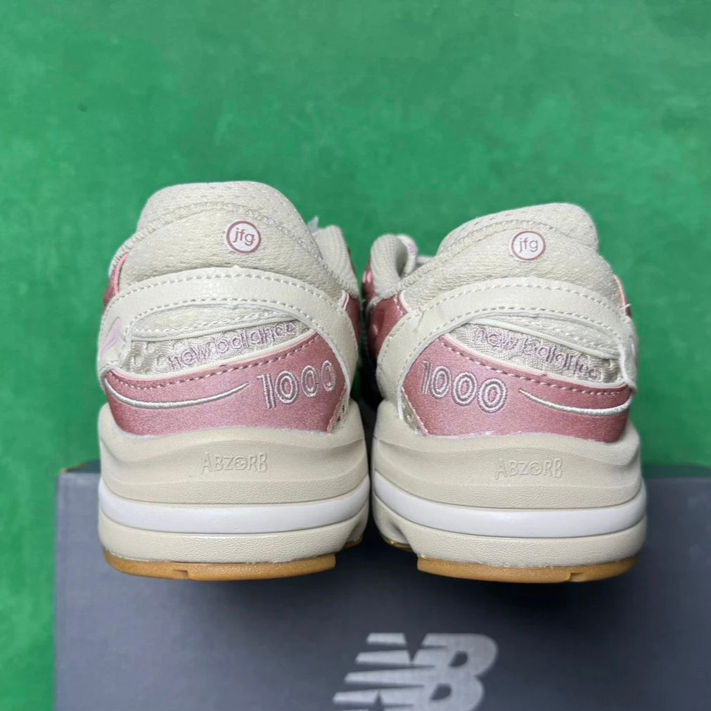 NEW BALANCE 1000