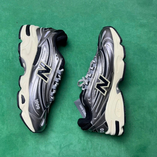 NEW BALANCE 1000