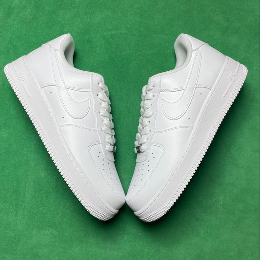 AIRFORCE 1 TRIPLE WHITE