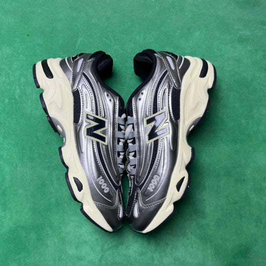 NEW BALANCE 1000