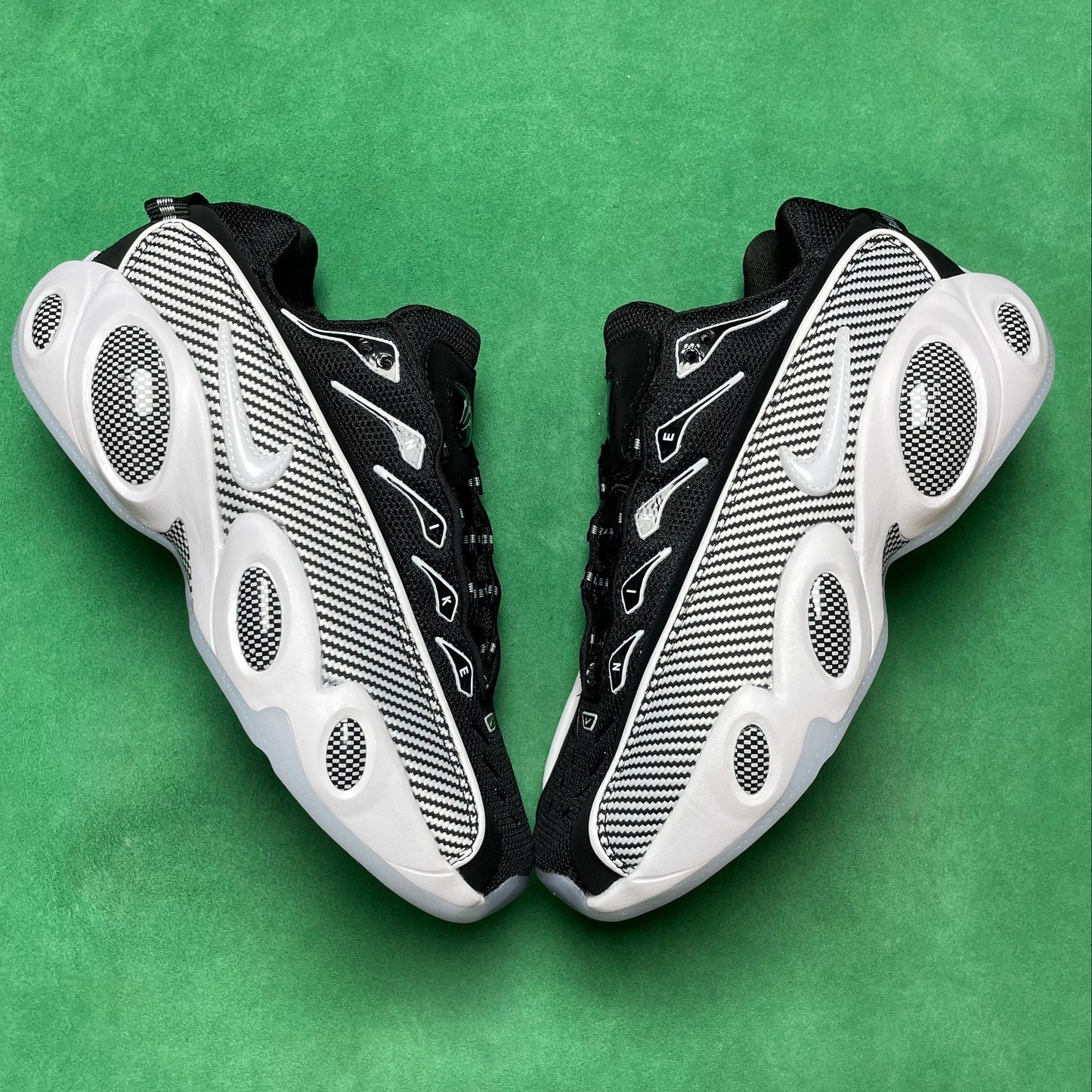 NIKE NOCTA GLIDE B&W