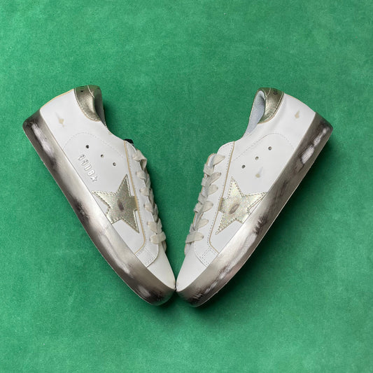GOLDEN GOOSE SUPER-STAR