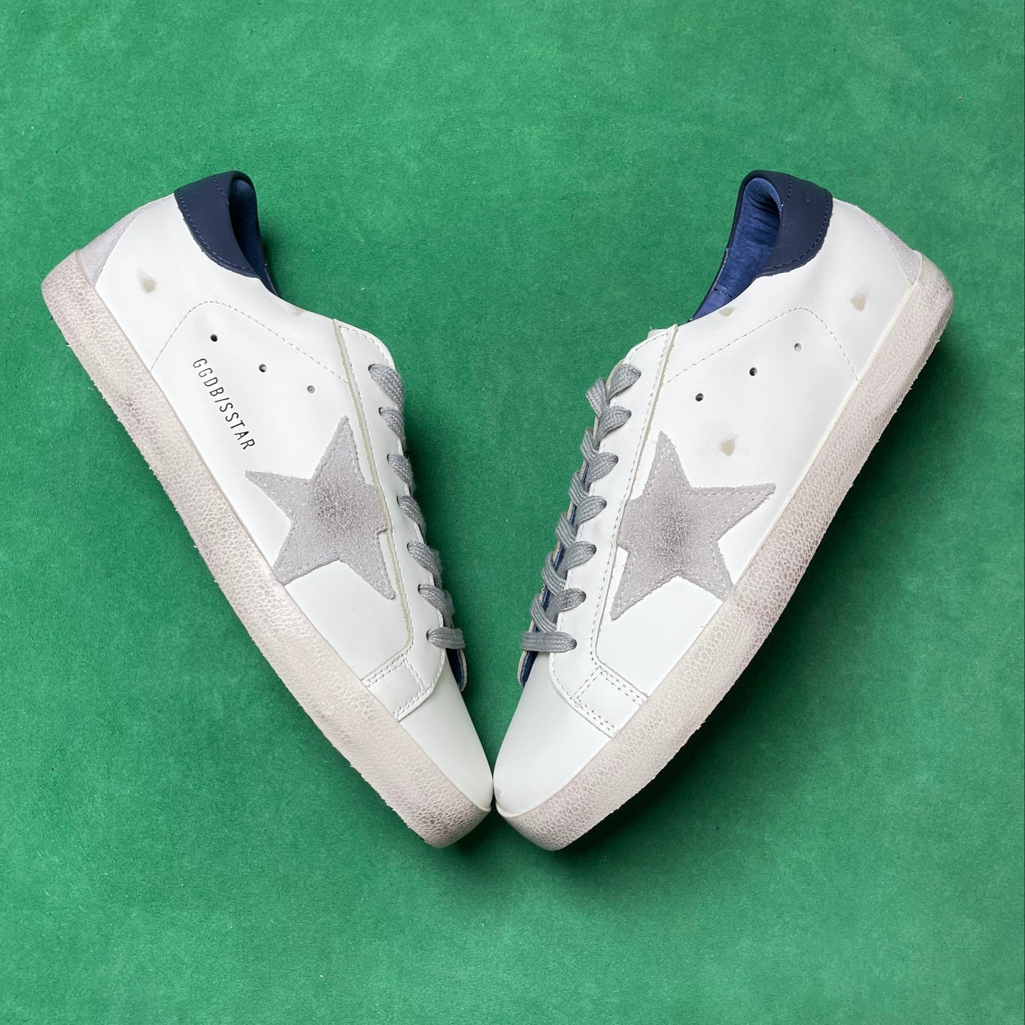 GOLDEN GOOSE SUPER-STAR